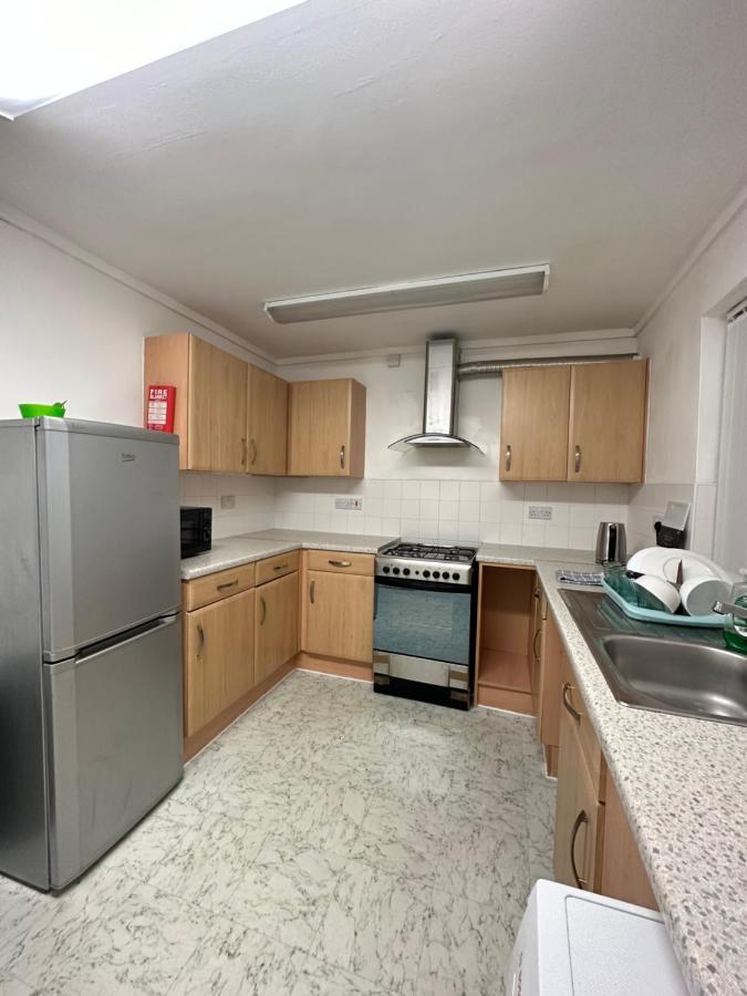 Appartamento Bright, Warm & Cozy House In Harpurhey Manchester Esterno foto
