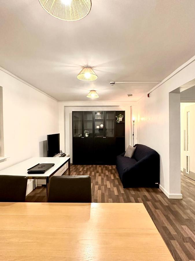Appartamento Bright, Warm & Cozy House In Harpurhey Manchester Esterno foto